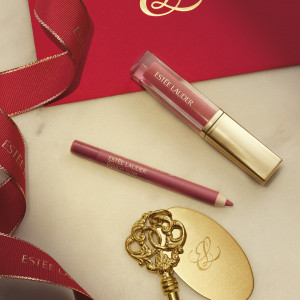 copy of  Sumptuous Extreme Mascara Set